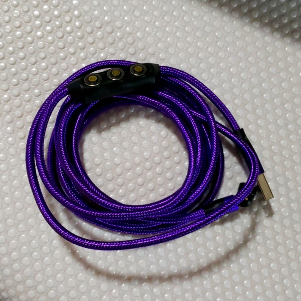 Magnetic fast charging cable
